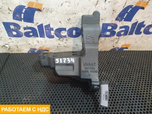 Кронштейн двигателя левый