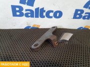 Кронштейн бампера левый