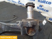 Кулак поворотный правый