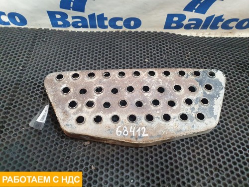 Подножка левая