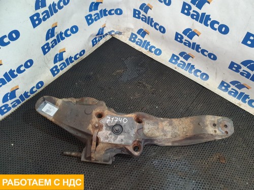 Кронштейн пневморессоры левый