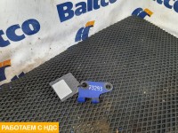 Кронштейн теплового экрана глушителя