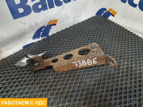 Кронштейн крепления фары