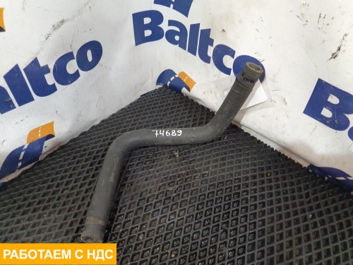 Патрубок отопителя