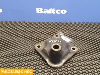 Кронштейн цилиндра подъема кабины