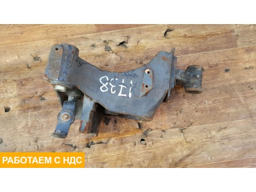 Кронштейн крепления торсиона левый