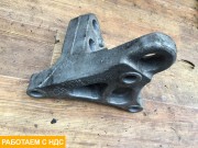 Кронштейн двигателя правый